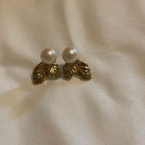 Kate Spade gold leaf and pearl earrings